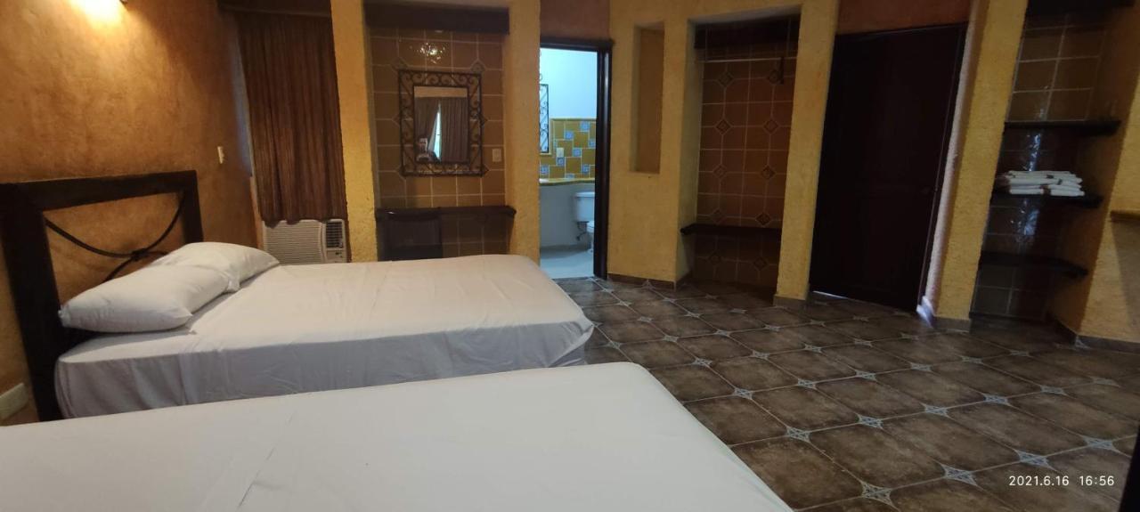 Alux Rooms Playa del Carmen Exterior photo